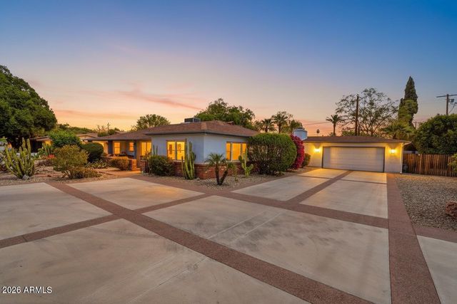 8001 N 5TH Avenue, Phoenix, AZ 85021