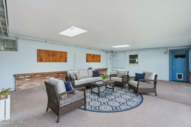 8001 N 5TH Avenue, Phoenix, AZ 85021