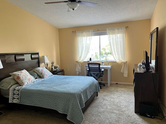 6787 Via Regina, Boca Raton, FL 33433