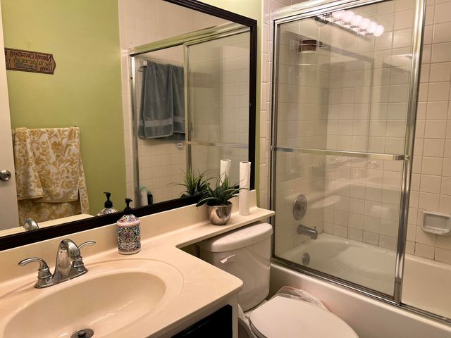 6787 Via Regina, Boca Raton, FL 33433