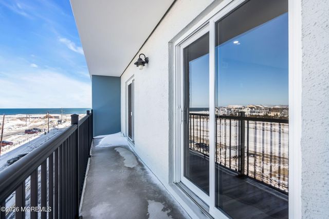 51 Hiering Avenue D4, Seaside Heights, NJ 08751