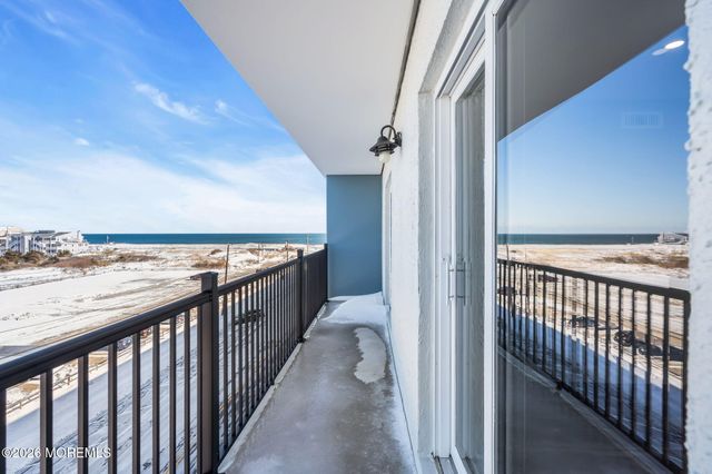 51 Hiering Avenue D4, Seaside Heights, NJ 08751