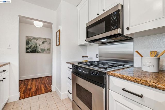 2586 Buena Vista Ave, Walnut Creek, CA 94597