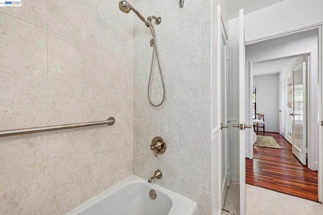 2586 Buena Vista Ave, Walnut Creek, CA 94597