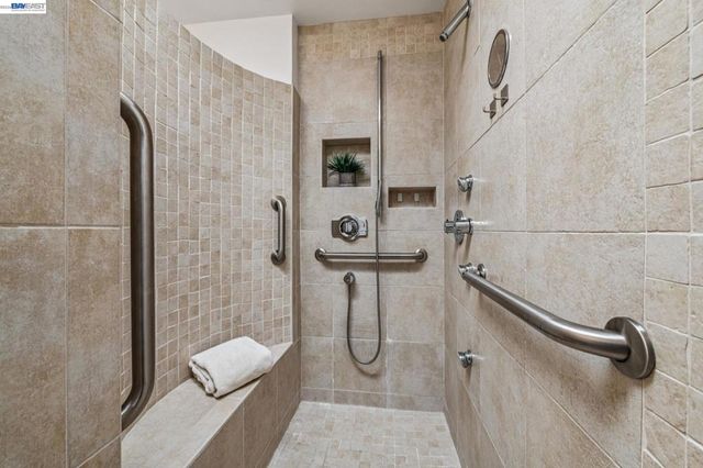 2586 Buena Vista Ave, Walnut Creek, CA 94597