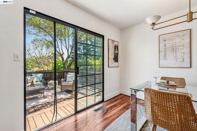 2586 Buena Vista Ave, Walnut Creek, CA 94597