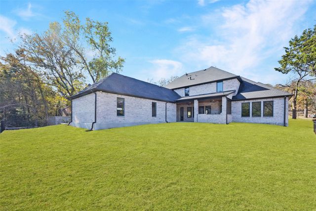 2415 Valley View Drive, Cedar Hill, TX 75104