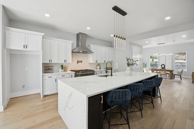 2415 Valley View Drive, Cedar Hill, TX 75104