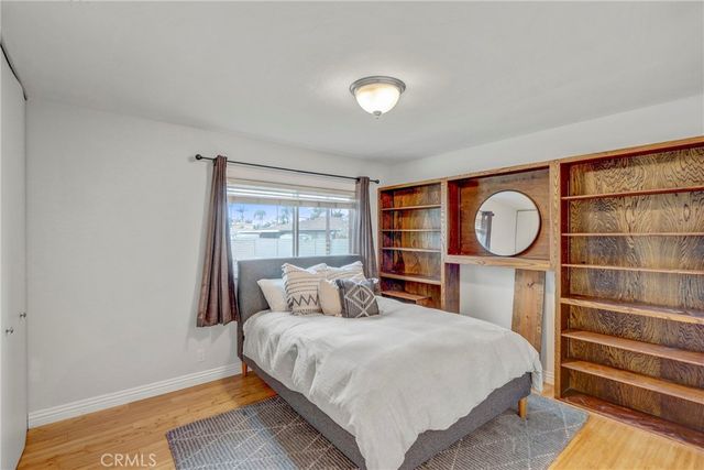 2142 Orange Avenue, Costa Mesa, CA 92627