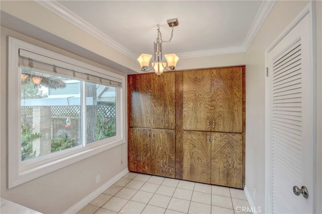 2142 Orange Avenue, Costa Mesa, CA 92627