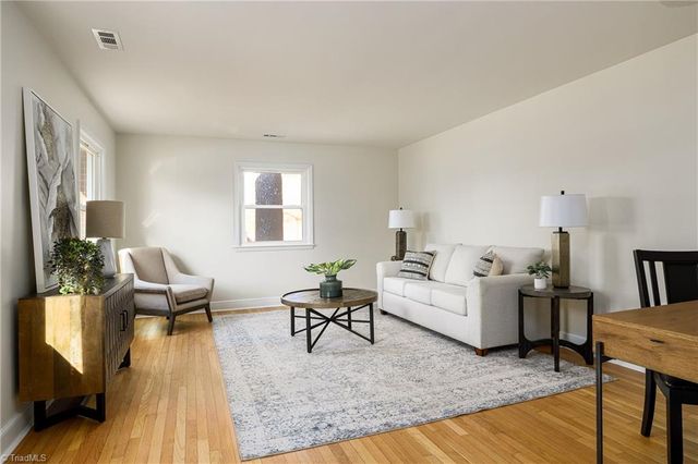 3514 Fox Place, Greensboro, NC 27408