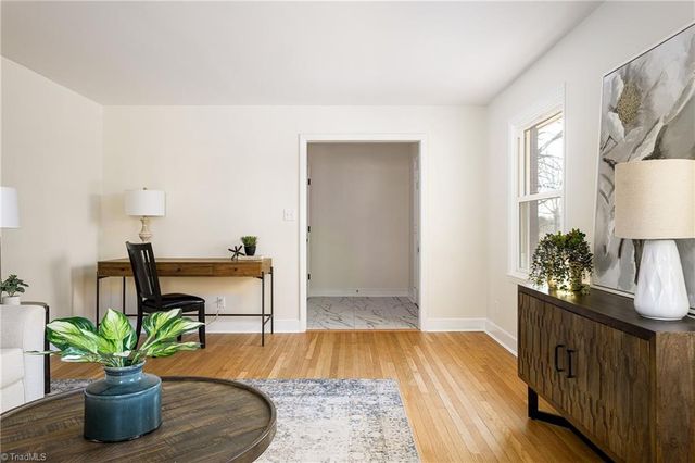 3514 Fox Place, Greensboro, NC 27408