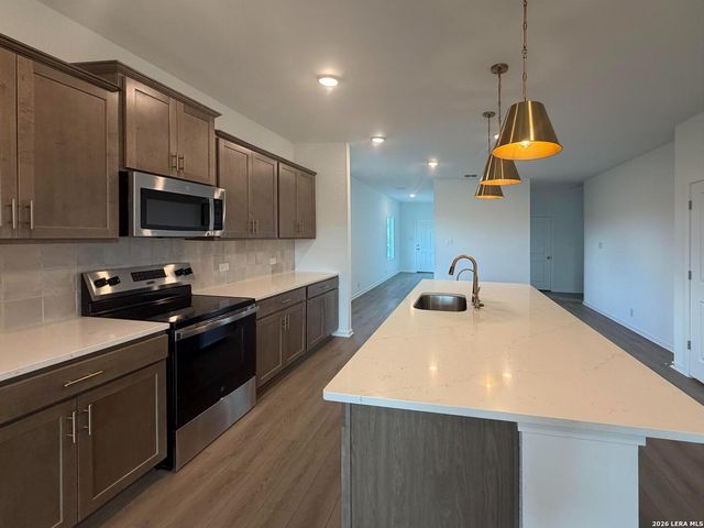 13803 Birch View, San Antonio, TX 78252