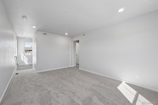 4601 N Versailles Way, Aurora, CO 80019