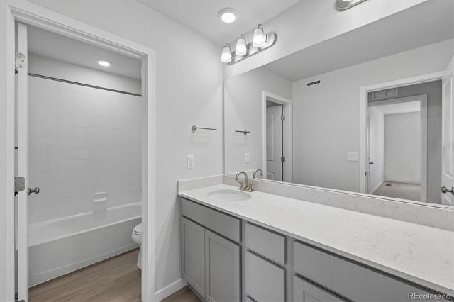 4601 N Versailles Way, Aurora, CO 80019