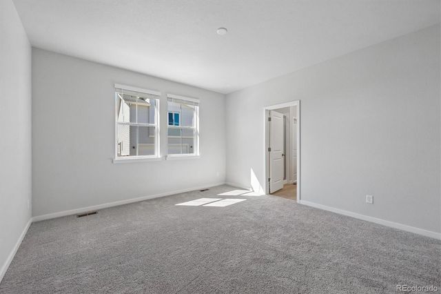 4601 N Versailles Way, Aurora, CO 80019