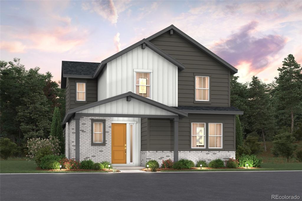 4601 N Versailles Way, Aurora, CO 80019