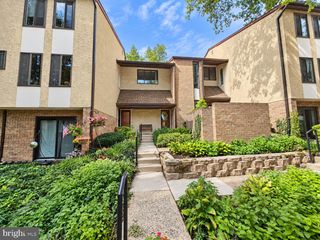 5-12 ASPEN WAY, Doylestown, PA 18901