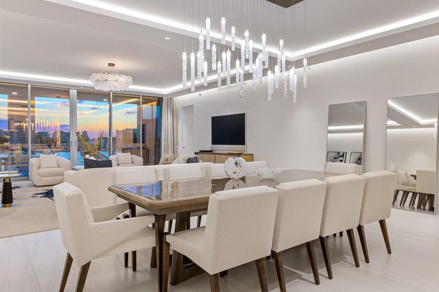 725 S Ocean Boulevard 402, Boca Raton, FL 33432