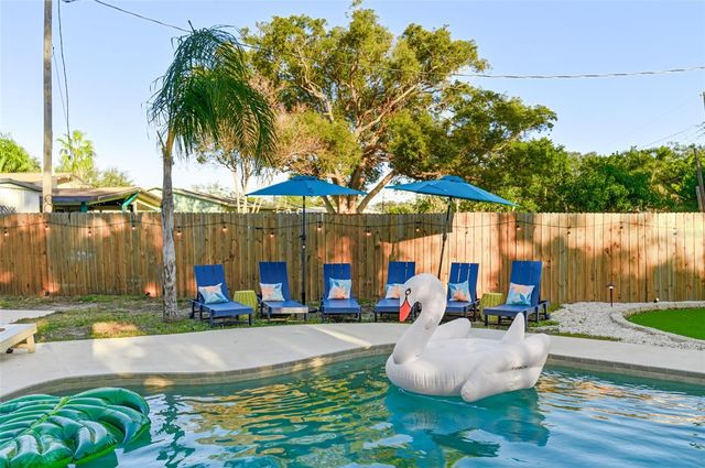 13672 88TH AVENUE, Seminole, FL 33776