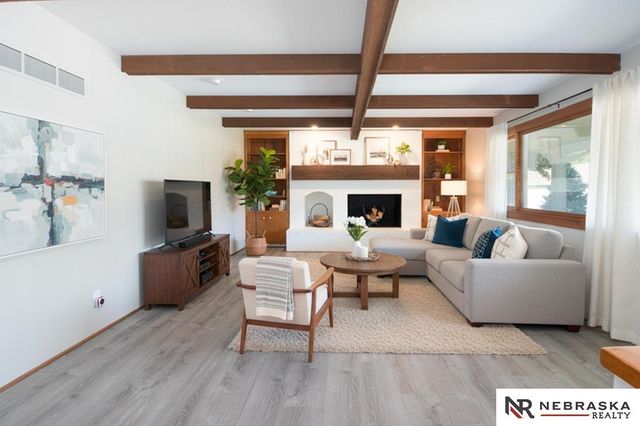 6101 Frontier Road, Lincoln, NE 68516
