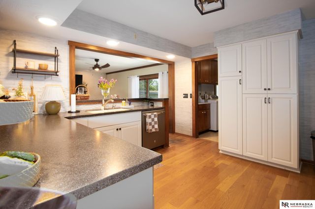 6101 Frontier Road, Lincoln, NE 68516