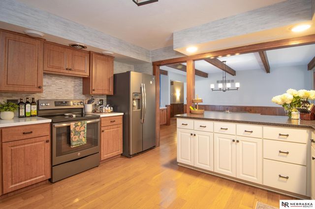 6101 Frontier Road, Lincoln, NE 68516