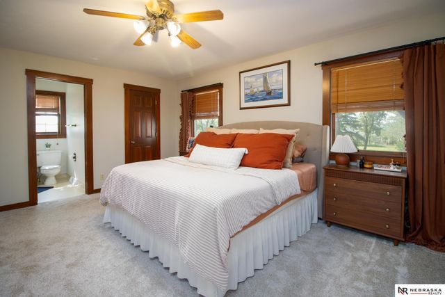 6101 Frontier Road, Lincoln, NE 68516