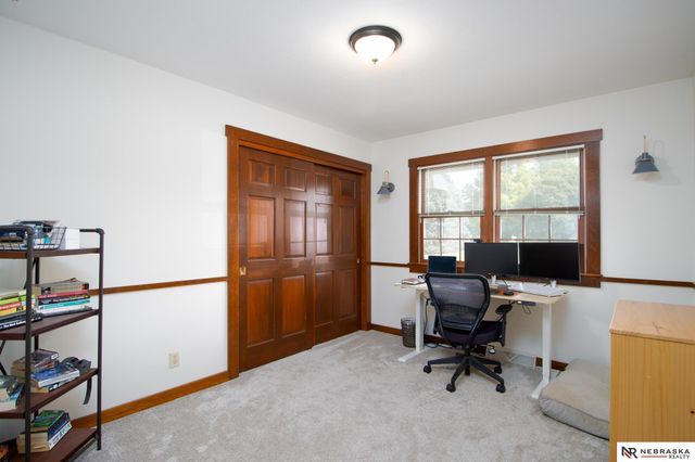 6101 Frontier Road, Lincoln, NE 68516
