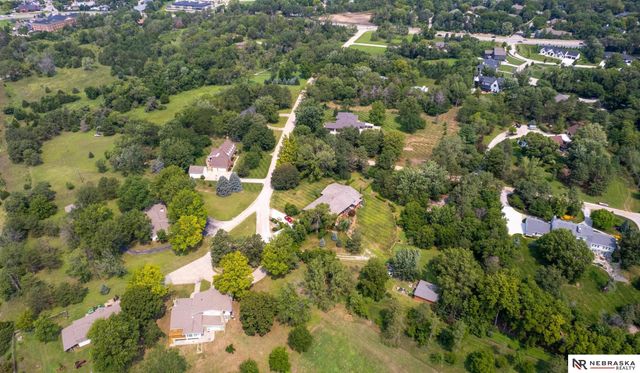 6101 Frontier Road, Lincoln, NE 68516