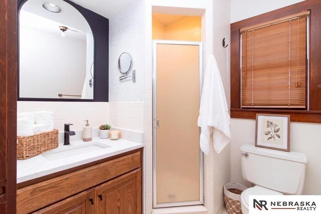 6101 Frontier Road, Lincoln, NE 68516