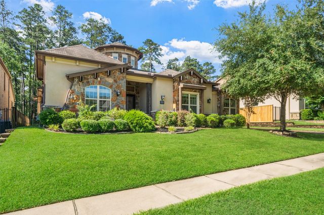 109 Evergreen Oak Drive, Conroe, TX 77384