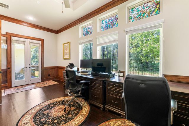 109 Evergreen Oak Drive, Conroe, TX 77384