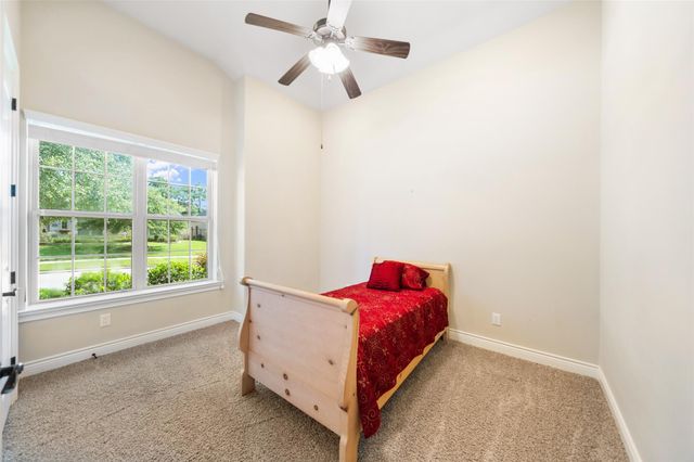 109 Evergreen Oak Drive, Conroe, TX 77384