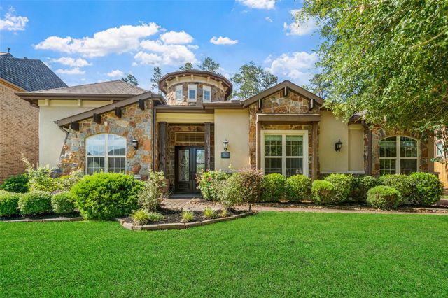 109 Evergreen Oak Drive, Conroe, TX 77384