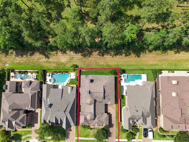 109 Evergreen Oak Drive, Conroe, TX 77384