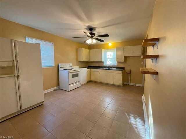 307 Oakwood Street B, High Point, NC 27262