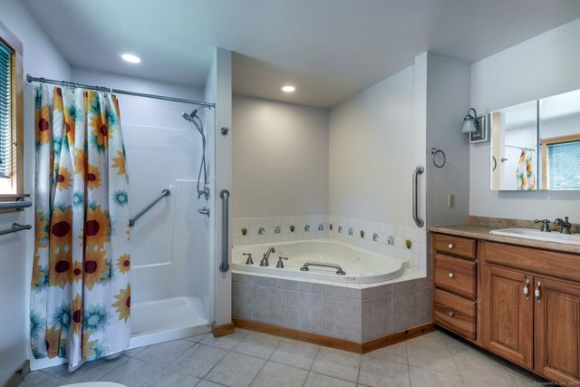 19 Ryan Avenue, North Canaan, CT 06018