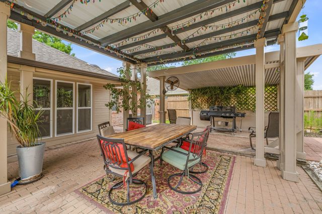 5614 Hondo Drive, De Cordova, TX 76049