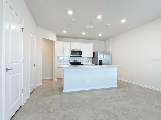 2233 SOUTHBURY DRIVE, Kissimmee, FL 34744