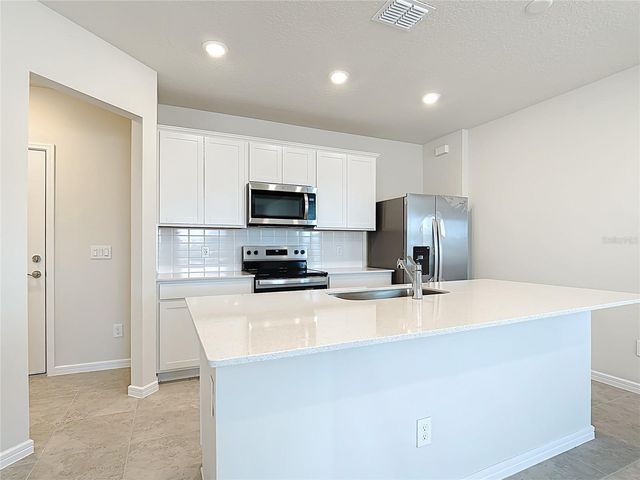 2233 SOUTHBURY DRIVE, Kissimmee, FL 34744