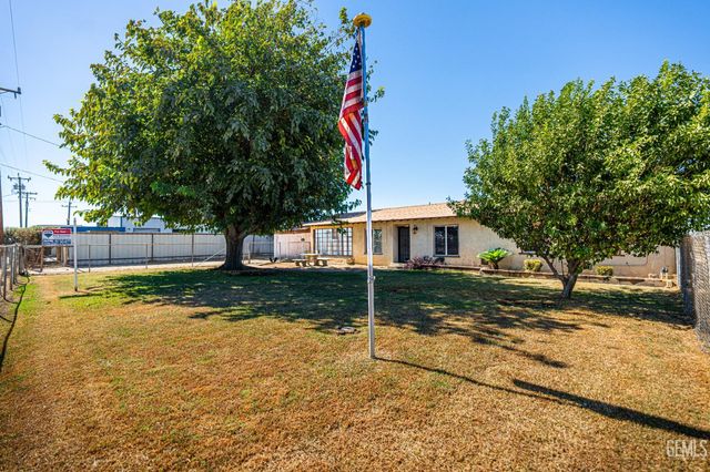 2631 Henry Lane, Bakersfield, CA 93308