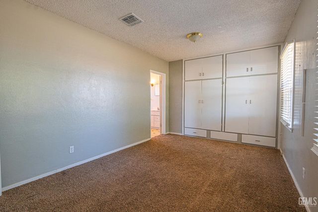 2631 Henry Lane, Bakersfield, CA 93308