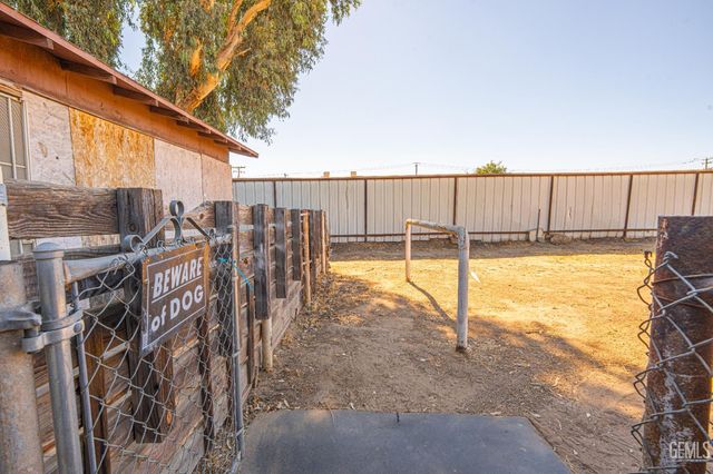 2631 Henry Lane, Bakersfield, CA 93308