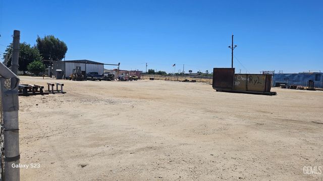 2631 Henry Lane, Bakersfield, CA 93308