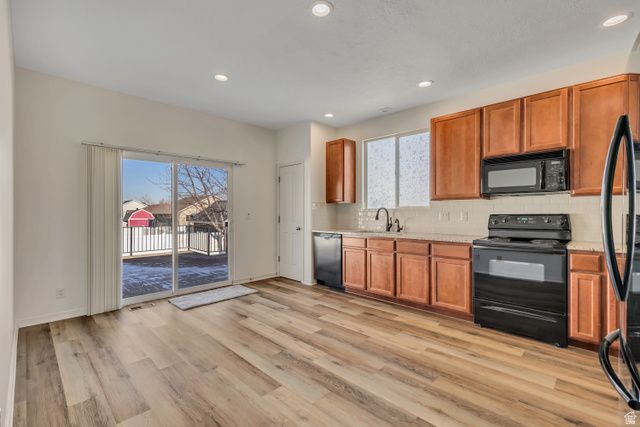 5804 W LA RIETA DR, Herriman, UT 84096