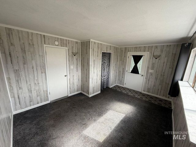 522 Ellis Ave, Winchester, ID 83555