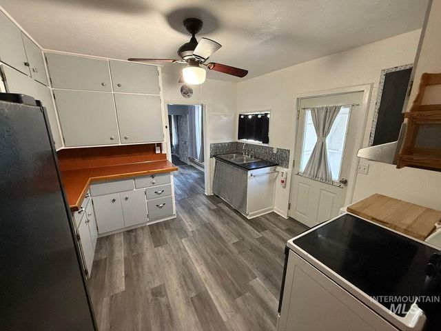 522 Ellis Ave, Winchester, ID 83555