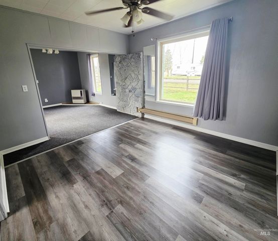 522 Ellis Ave, Winchester, ID 83555