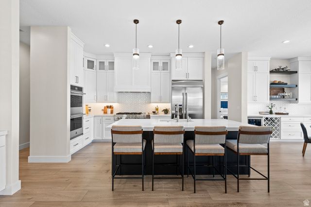 9296 S REGATTA LN, Cottonwood Heights, UT 84093